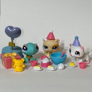 Littlest Pet Shop Fanciest Birthday Celebration Set | LPS #520 #521 #522